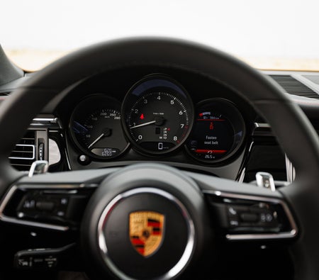 Porsche Macan 2025
