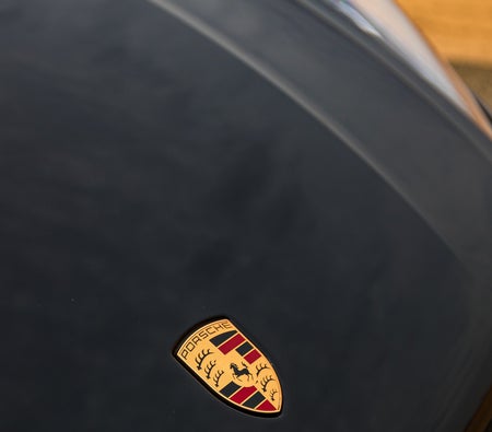 Porsche Macan 2025