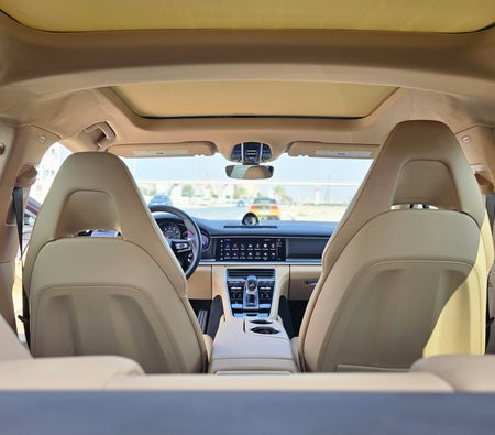 Porsche Panamera Platinum Edition 2023