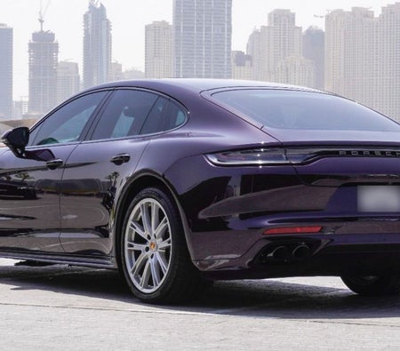 Porsche Panamera Platinum Edition 2023