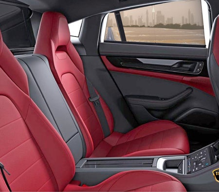 Black Porsche Panamera 2024