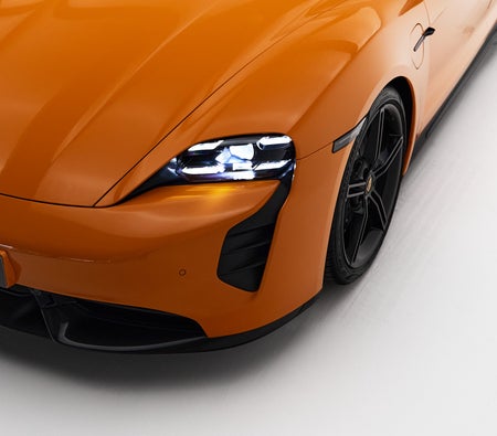 Porsche Taycan Turbo 2023, photo 2 of 4