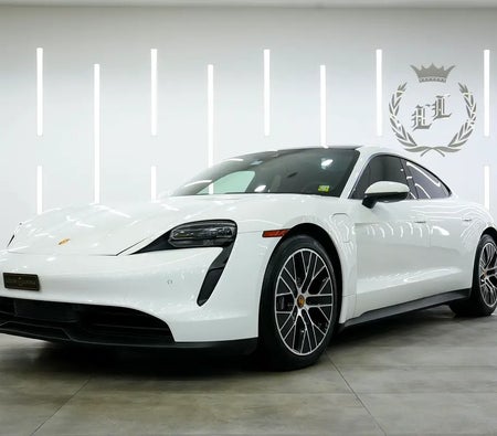 Porsche Taycan Standard 2023, photo 3 of 4