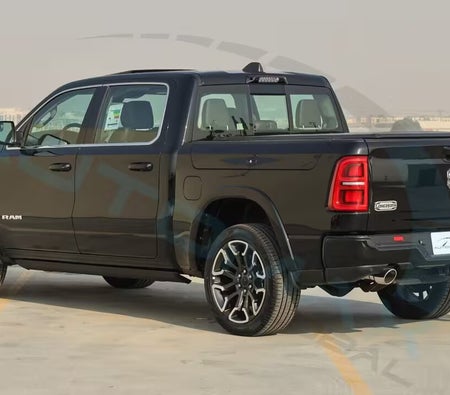   رام 1500 Limited Longhorn 2026