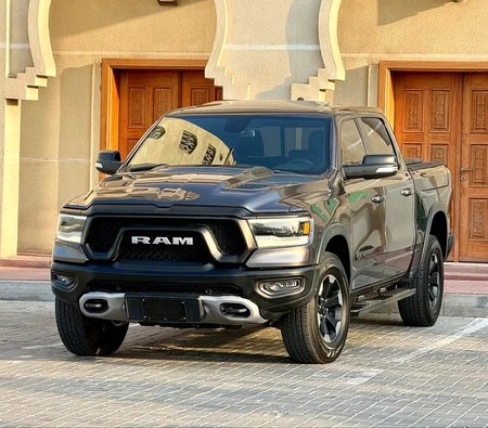 Ram 1500 Rebel Double Cab 2019, photo 3 of 4