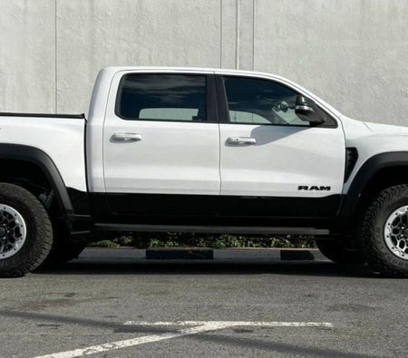 Weiß Ram 1500 TRX 2022