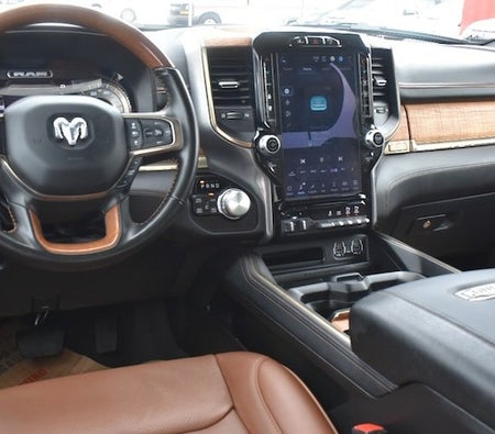 Ram 1500 Long Horn Crew Cab 2022, photo 3 of 4