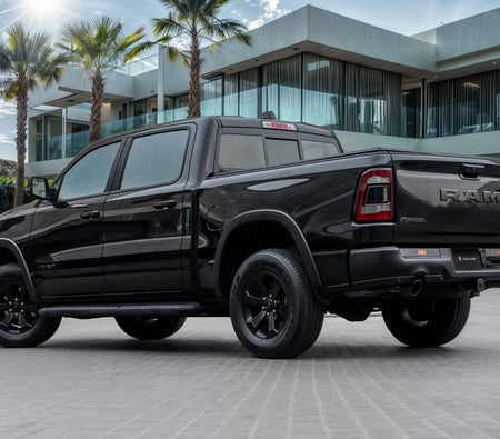 Nero Dodge RAM Rebel 2023