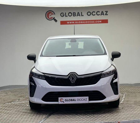 Beyaz Renault clio 5 1.5 dCi Authentic 2024 Beyaz Renault clio 5 1.5 dCi Authentic 2024