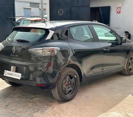 Siyah Renault clio 5 1.5 dCi Authentic 2026 Siyah Renault clio 5 1.5 dCi Authentic 2026