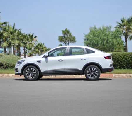 Schwarz Renault Arkana 2024