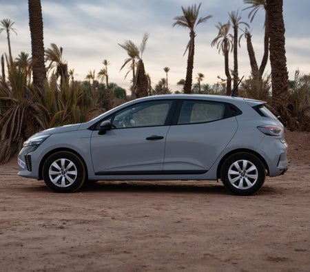 Gray Renault Clio 2023 Gray Renault Clio 2023