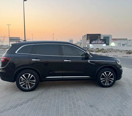 Черный Renault Koleos LE 2018 год