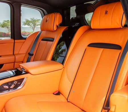 Rolls Royce Cullinan Black Badge 2022