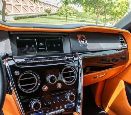Rolls Royce Cullinan Black Badge 2022