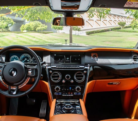 Rolls Royce Cullinan Black Badge 2022