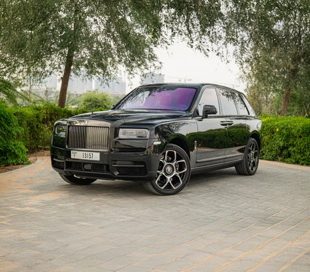 Black Rolls Royce Cullinan Black Badge 2022 Black Rolls Royce Cullinan Black Badge 2022