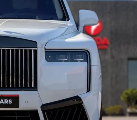 Rolls Royce Cullinan Black Badge 2026, photo 3 of 4
