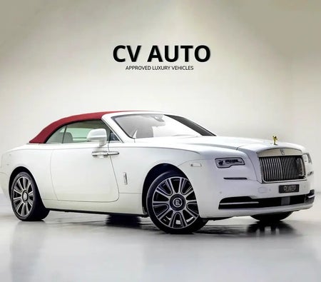 Белый Rolls Royce Dawn 2016 год