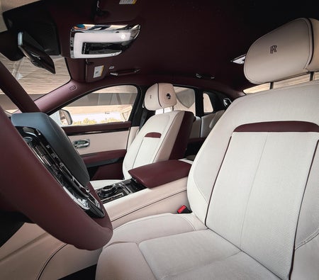 Rolls Royce Ghost 2021
