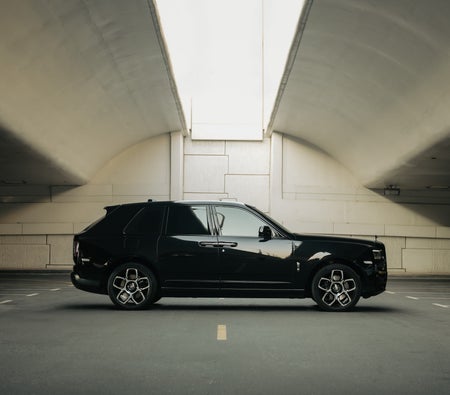 Rolls Royce Cullinan Black Badge 2021