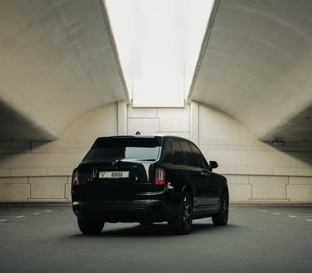 Rolls Royce Cullinan Black Badge 2021