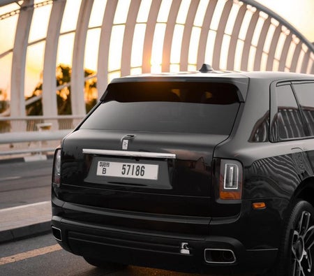 Rolls Royce Cullinan Black Badge 2021