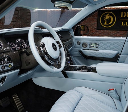 Rolls Royce Cullinan Black Badge 2022, photo 4 of 4