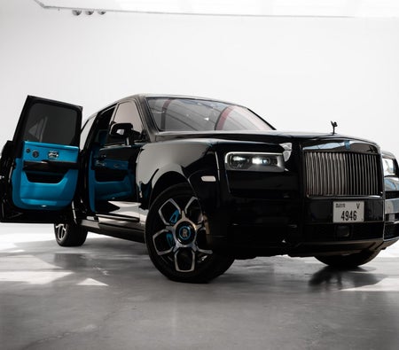 Rolls Royce Cullinan Black Badge 2023