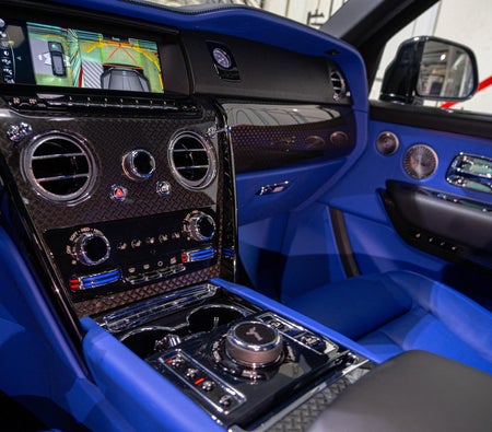 Rolls Royce Cullinan Black Badge 2023