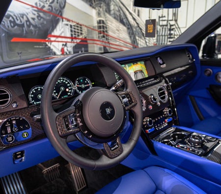 Rolls Royce Cullinan Black Badge 2023