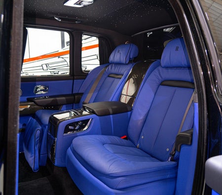 Rolls Royce Cullinan Black Badge 2023