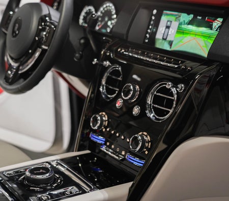 Rolls Royce Cullinan Black Badge 2023