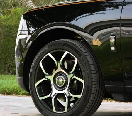 Rolls Royce Cullinan Black Badge 2024