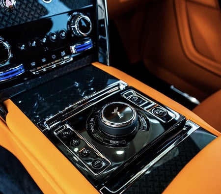 Rolls Royce Cullinan Black Badge 2025