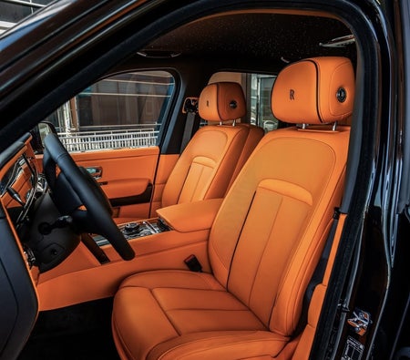 Rolls Royce Cullinan Black Badge 2025