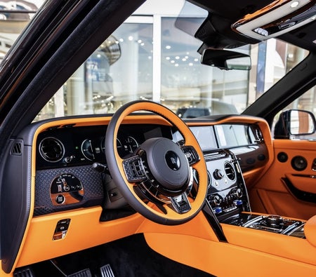Rolls Royce Cullinan Black Badge 2025