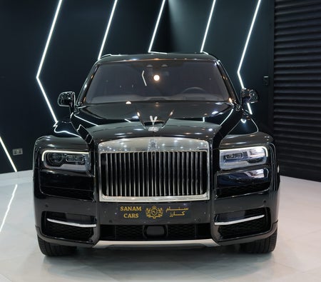 Rolls Royce Cullinan Standard 2019, photo 2 of 4
