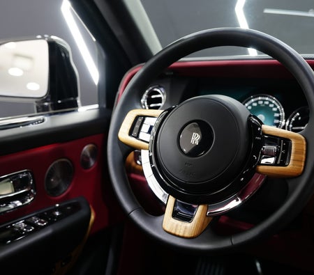 Rolls Royce Cullinan Standard 2019, photo 4 of 4