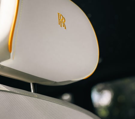 Rolls Royce Cullinan 2023
