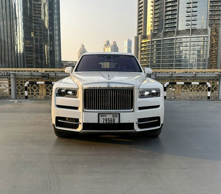 Rolls Royce Cullinan 2024