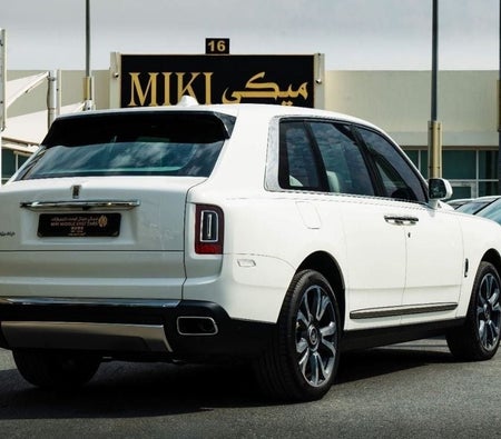 Rolls Royce Cullinan 2024, photo 3 of 4
