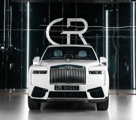 Rolls Royce Cullinan Silver Badge 2025