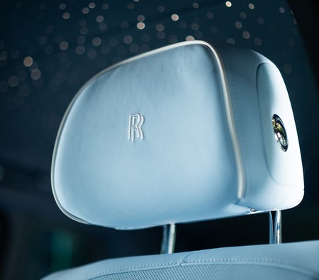 Rolls Royce Cullinan Silver Badge 2025