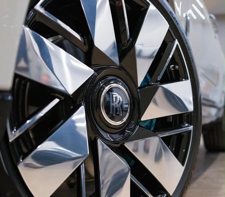 Rolls Royce Cullinan 2025, photo 3 of 4