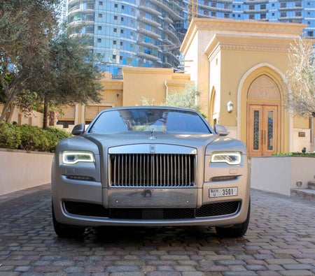 Silver Rolls Royce Ghost Series II 2017