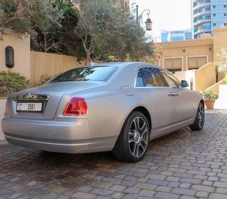 Black Rolls Royce Ghost Series II 2016