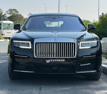 Rolls Royce Ghost 2024, photo 3 of 4