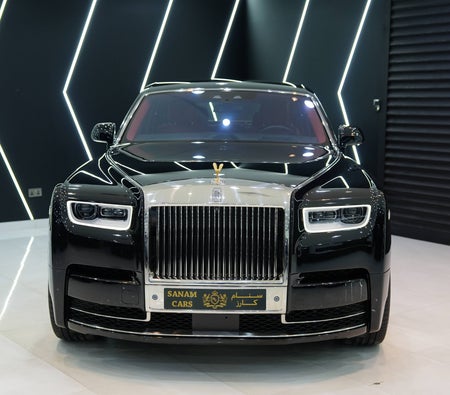 Rolls Royce Phantom VIII 2018, photo 2 of 4