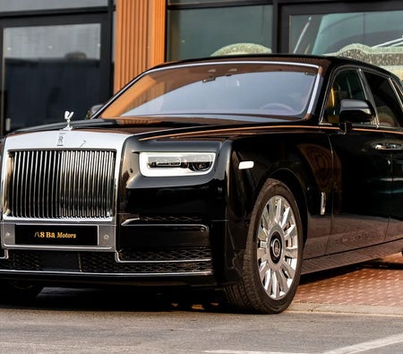 Rolls Royce Phantom 2019, photo 4 of 4
